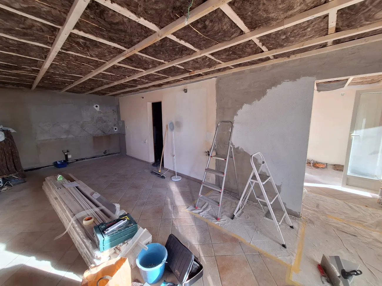 Isolation du plafond en cours
